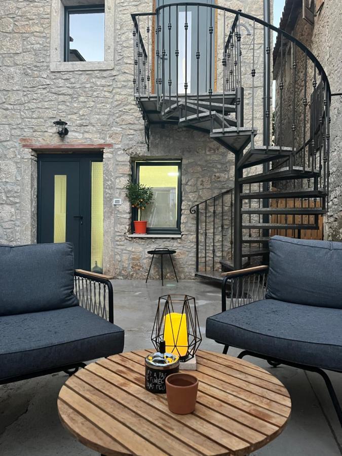 Apartamento Stone House Medulin Exterior foto